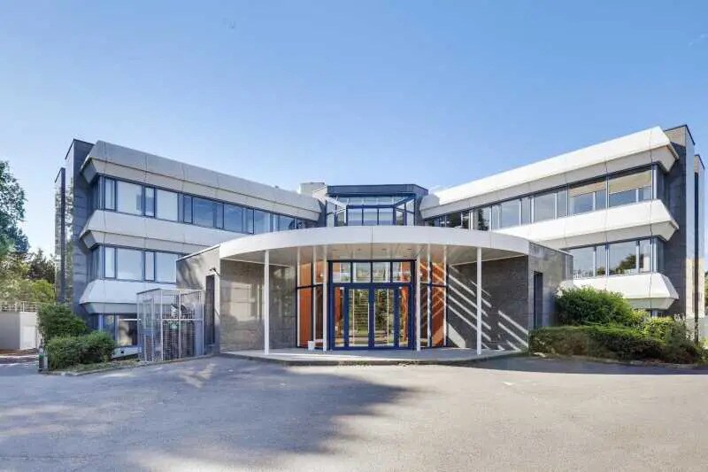 6 Rue De La Terre De Feu, Les Ulis à louer - Photo de l’immeuble – Image 1 sur 19