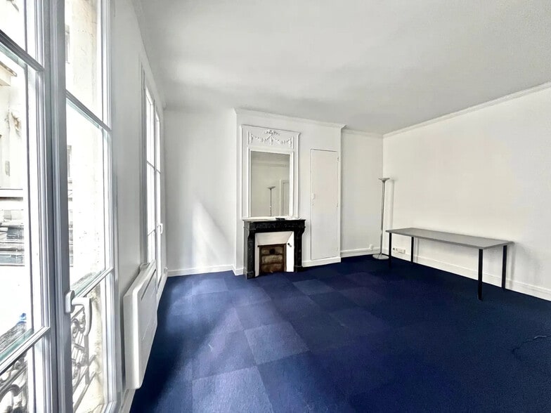 Bureau dans Paris à louer - Photo de l’immeuble – Image 1 sur 19