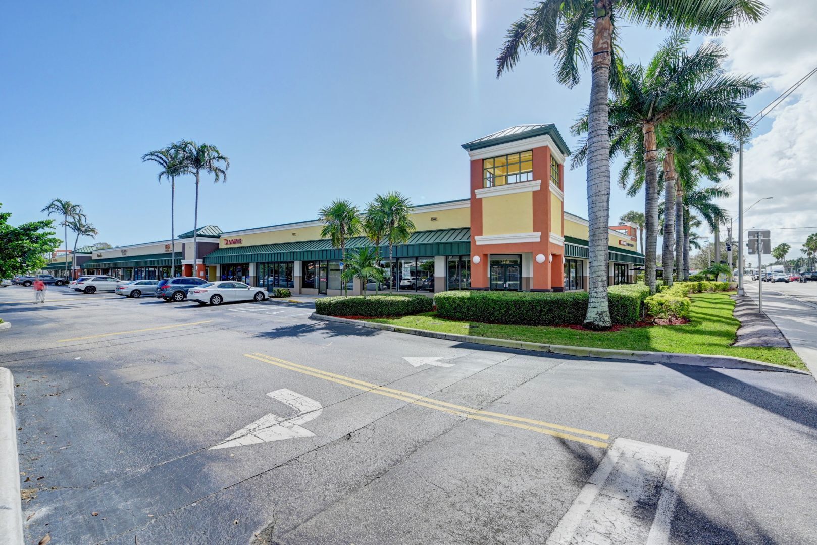 2400 N Federal Hwy, Pompano Beach, FL à louer Photo de l’immeuble– Image 1 sur 12