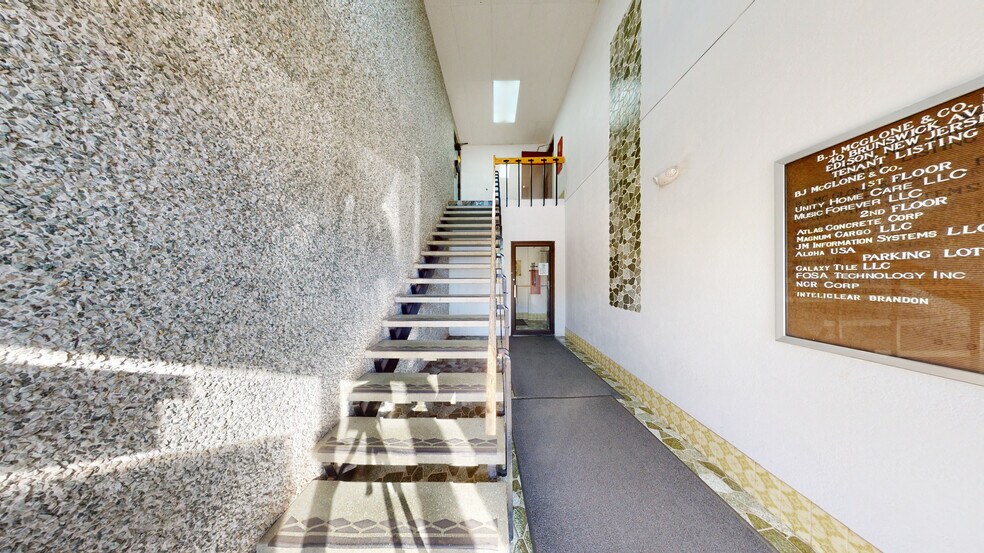 40 Brunswick Ave, Edison, NJ à vendre - Numérisation 3D Matterport – Image 2 sur 15