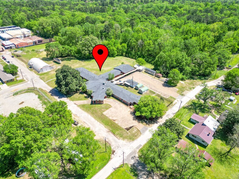 510 E Bonham St, Jefferson, TX à vendre - Photo intérieure – Image 3 sur 31