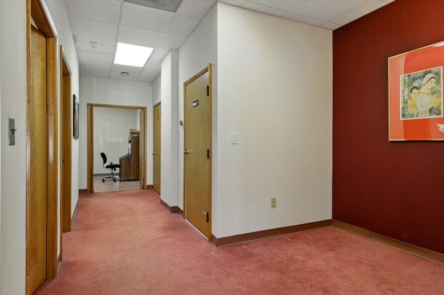 3913 Blenheim Blvd, Fairfax, VA à vendre - Photo intérieure – Image 3 sur 29