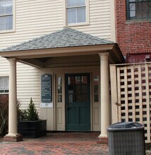 4 Middle St, Newburyport, MA à louer Photo intérieure– Image 2 sur 5