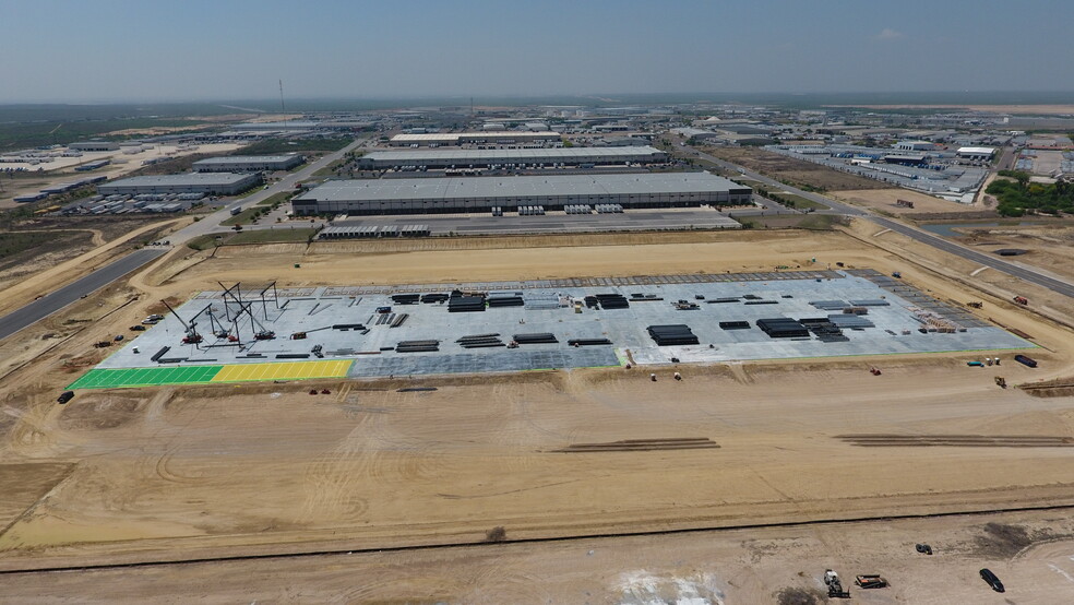 1408 Carriers Dr., Laredo, TX à louer - Photo de l’immeuble – Image 3 sur 6