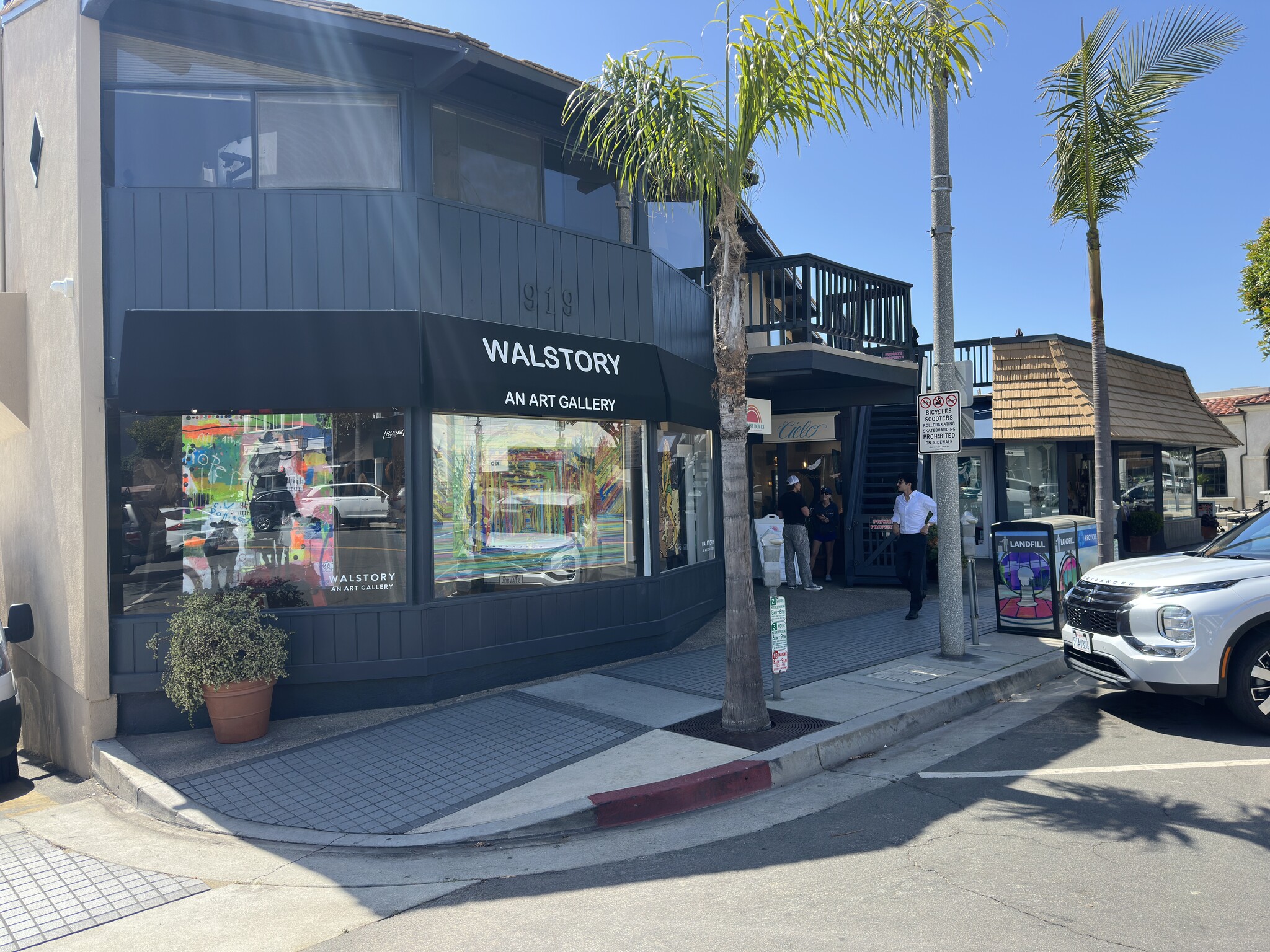 919 Manhattan Ave, Manhattan Beach, CA à louer Photo intérieure– Image 1 sur 3