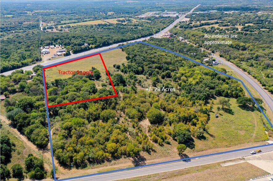 2521 67 hwy, Keene, TX à vendre - Aérien – Image 2 sur 3
