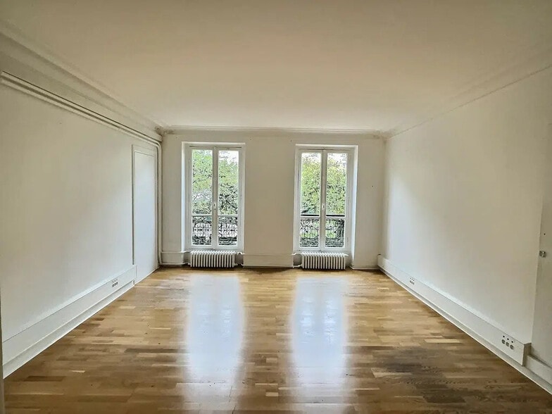 135 Boulevard Pereire, Paris à louer - Photo de l’immeuble – Image 2 sur 10