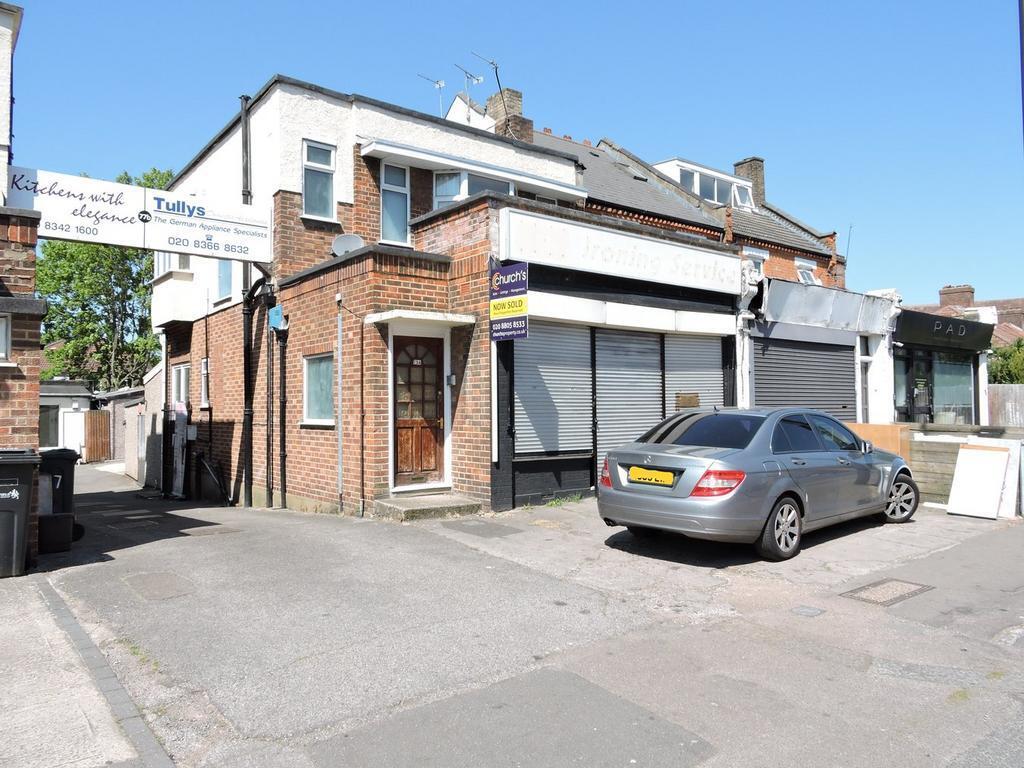 75 Saint Mark's Road, Enfield à vendre Photo de l’immeuble– Image 1 sur 28