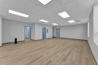 3324 Marentette Av, Windsor, ON à louer Photo intérieure– Image 2 sur 3