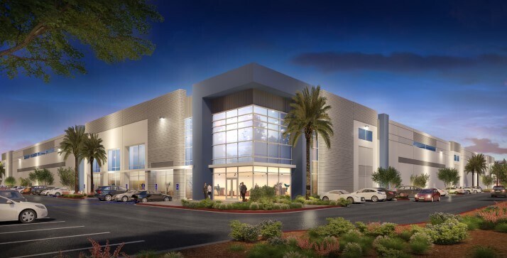 NWC Slover Avenue & Cypress Avenue, Fontana, CA à louer - Photo principale – Image 1 sur 2