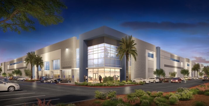 NWC Slover Avenue & Cypress Avenue, Fontana, CA à louer Photo principale– Image 1 sur 3