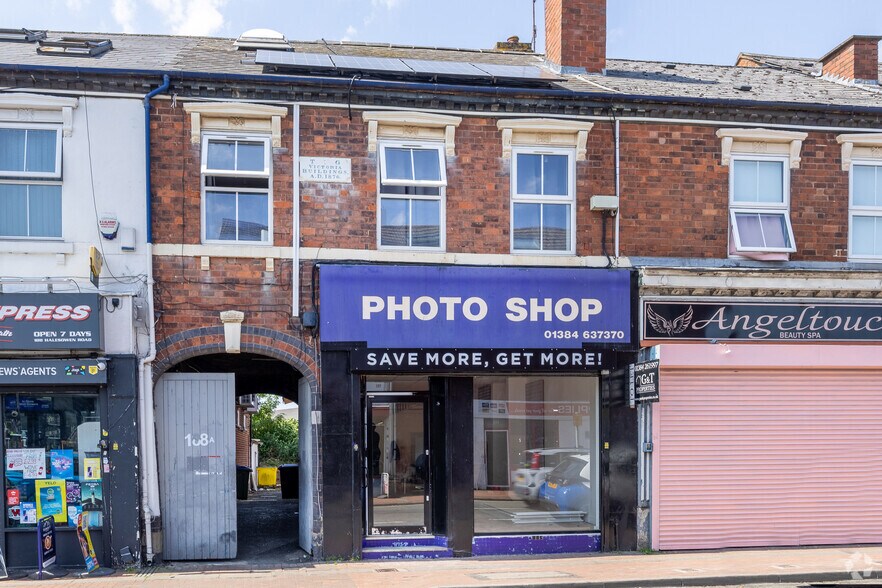 186 Halesowen Rd, Cradley Heath à louer - Photo de l’immeuble – Image 2 sur 2