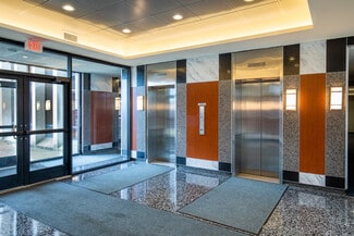 Plus de détails pour 555 Broadhollow Rd, Melville, NY - Bureau à louer