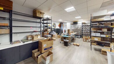 14140-14144 Ventura Blvd, Sherman Oaks, CA à louer Photo intérieure– Image 2 sur 6