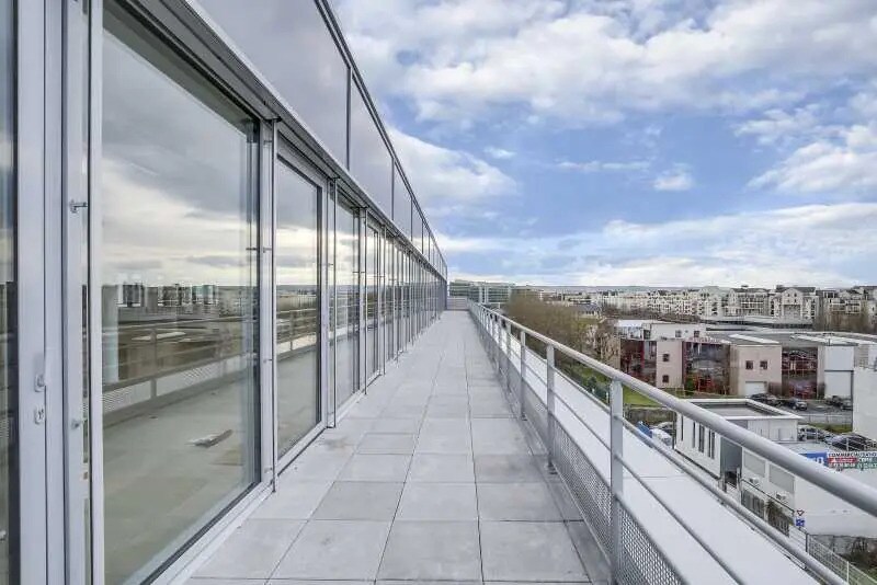 53 Rue Du Port, Nanterre à louer - Photo de l’immeuble – Image 3 sur 4