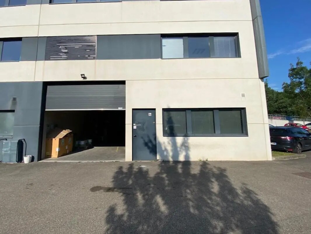 Bureau dans Brignais à louer Photo de l’immeuble– Image 1 sur 8