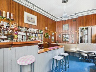 Plus de détails pour 1 Silver St, Hawick - Local commercial à vendre