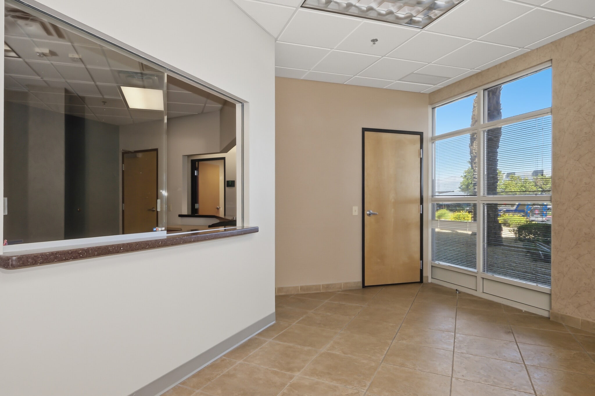 8285 W Arby Ave, Las Vegas, NV à louer Photo intérieure– Image 1 sur 20