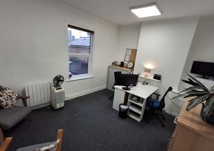 58 Tavistock St, Bedford à louer Photo intérieure– Image 2 sur 2