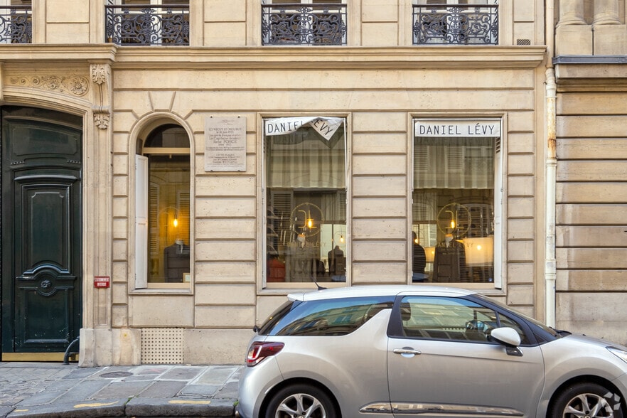 3 Rue Du Cirque, Paris à louer - Photo de l’immeuble – Image 2 sur 2
