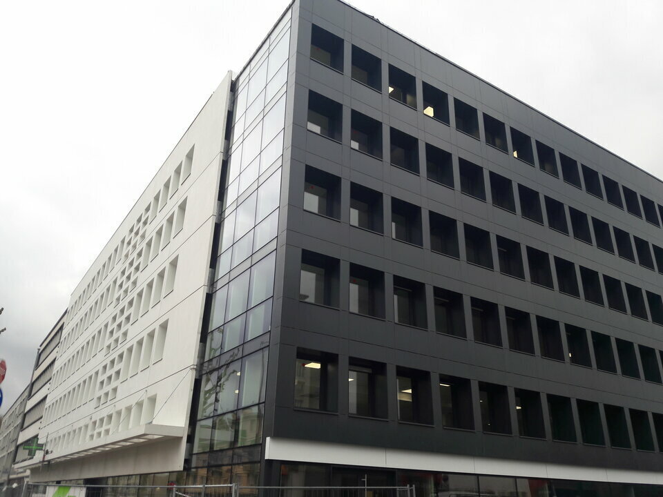 Bureau dans Rouen à louer Photo de l’immeuble– Image 1 sur 12
