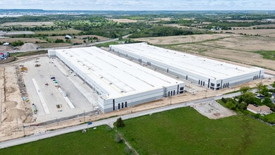 8111 Trafalgar Rd, Halton Hills, ON - Vue aérienne  vue de carte