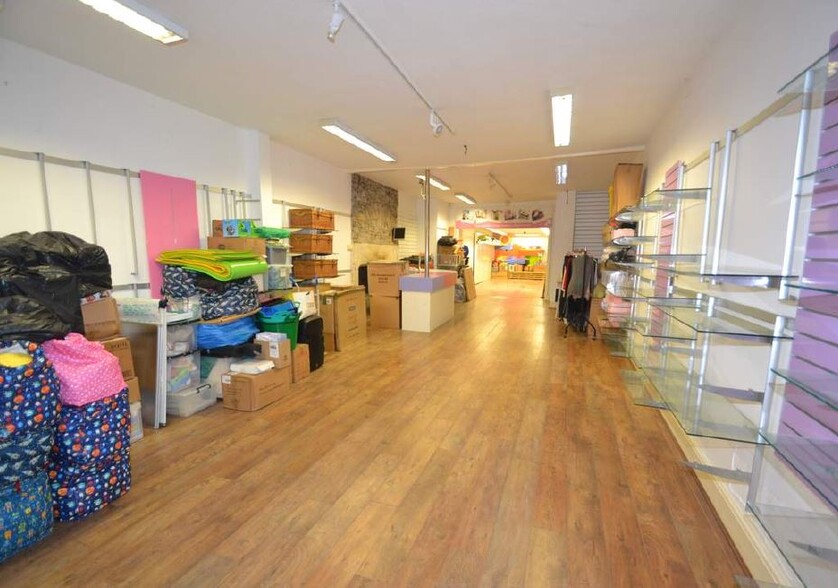 6 Cross St, Barnstaple à louer - Photo intérieure – Image 3 sur 5