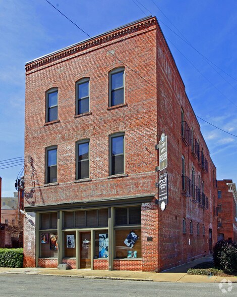 241 N Court St, Montgomery, AL à vendre - Photo principale – Image 1 sur 15