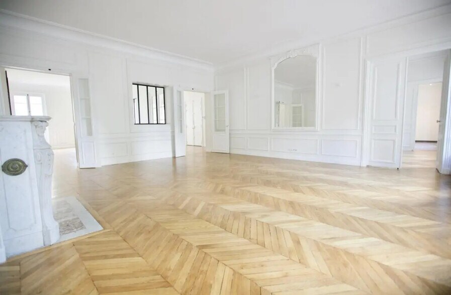 Bureau dans Paris à louer - Photo de l’immeuble – Image 3 sur 4