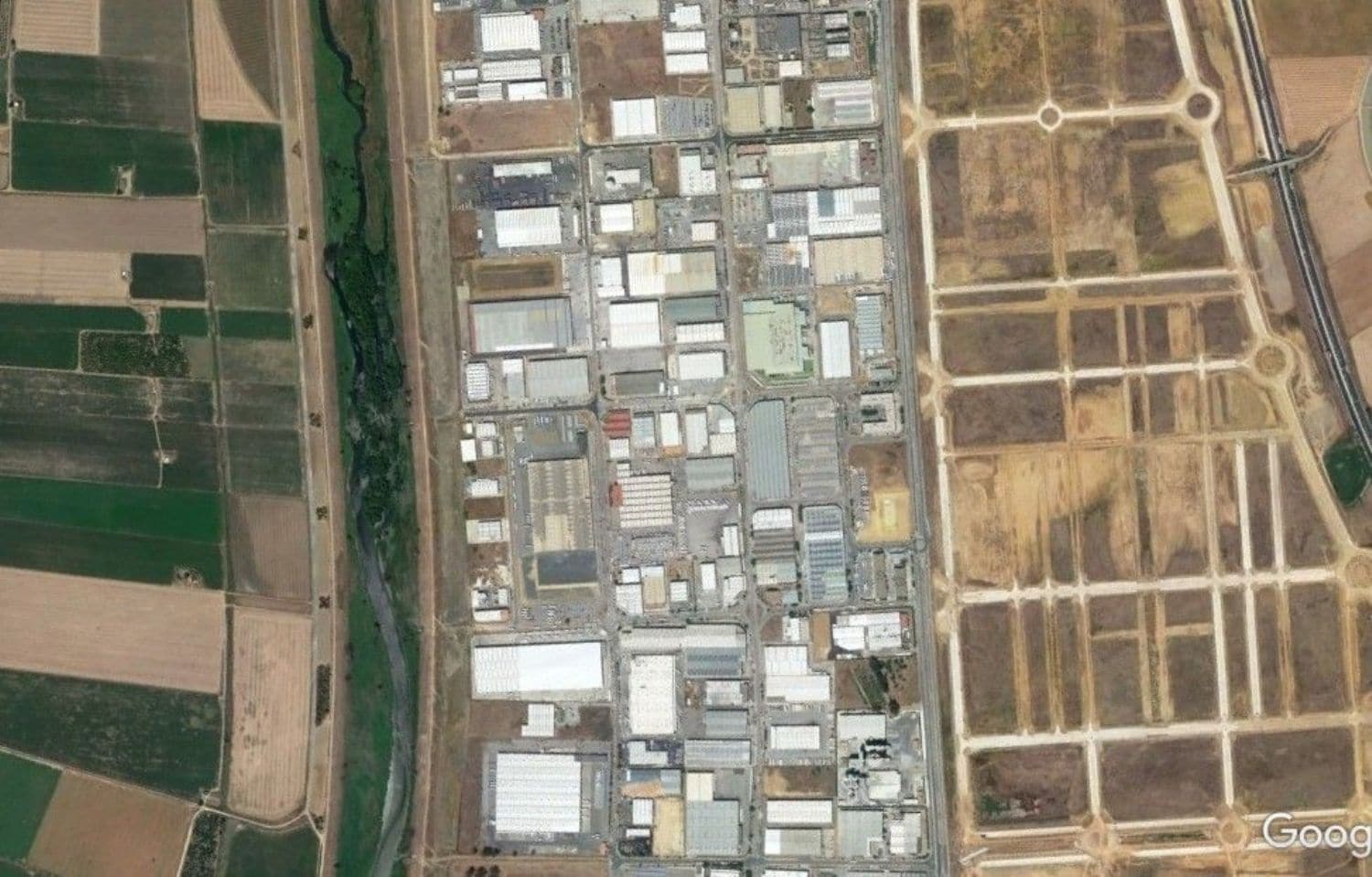 Poligono la Isla, Dos Hermanas, la, S/N, Dos Hermanas, Sevilla à louer Photo de l’immeuble– Image 1 sur 11