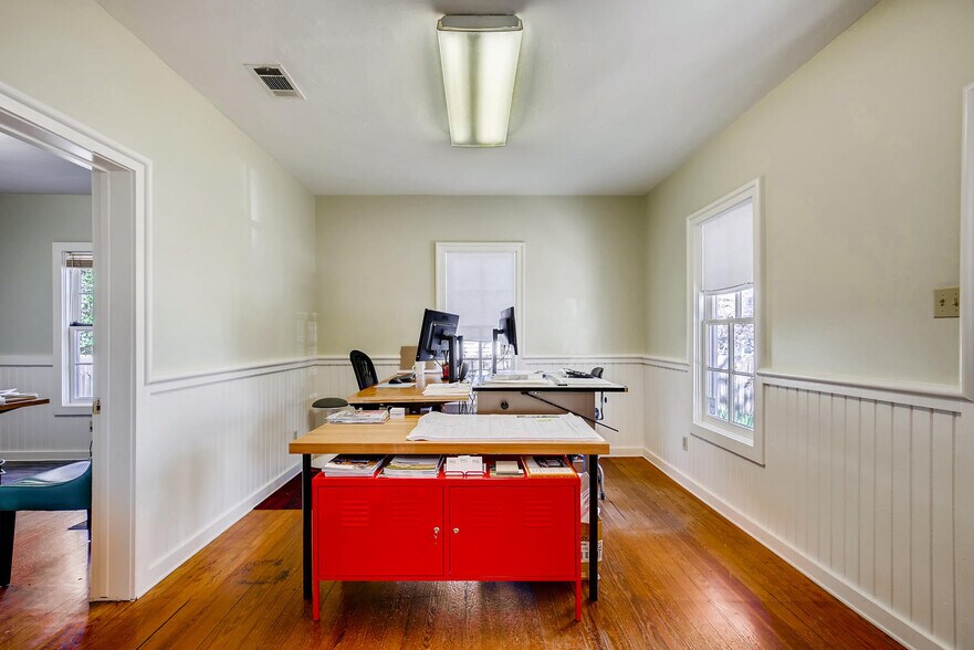 2118 Oxford St, Austin, TX à louer - Photo de l’immeuble – Image 2 sur 18