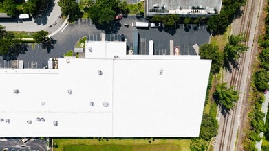 4200 N 29th Ave, Hollywood, FL à louer Photo de l’immeuble– Image 2 sur 2