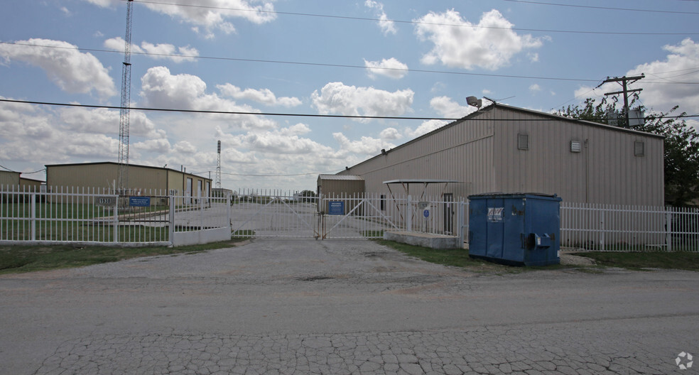 1928 Josh Rd, Fort Worth, TX à louer - Photo de l’immeuble – Image 2 sur 3