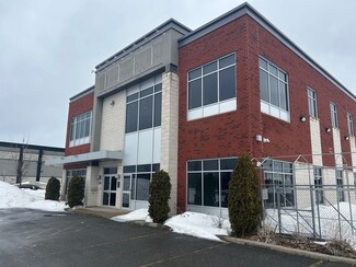 Plus de détails pour 5000 Rue Bernard-Lefebvre, Laval, QC - Local d’activités à vendre