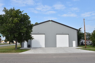 Plus de détails pour 700 College St N, Fargo, ND - Industriel/Logistique à vendre