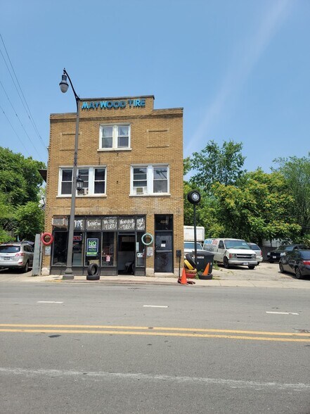 409 Lake St, Maywood, IL à vendre - Photo de l’immeuble – Image 3 sur 16