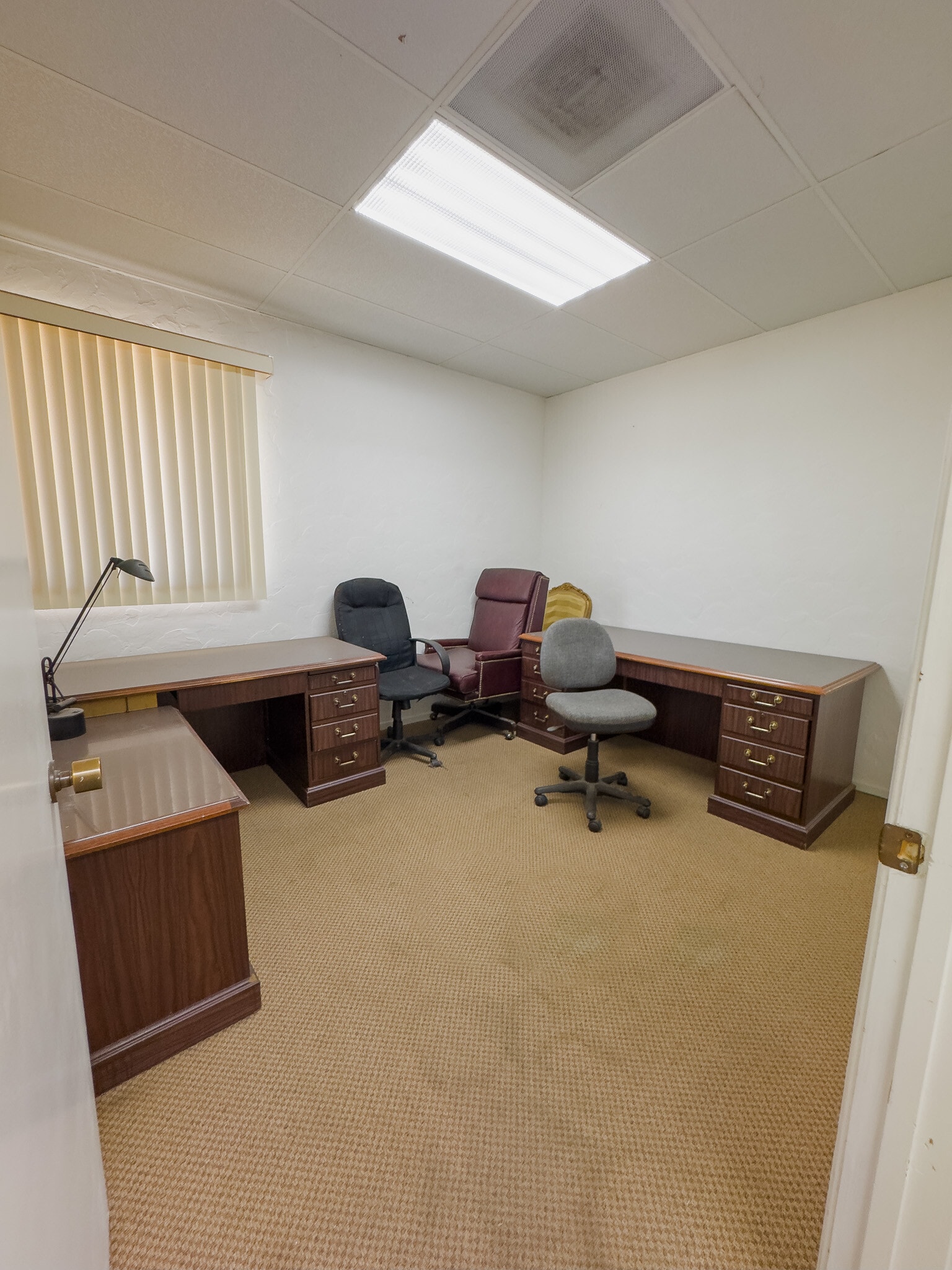 73111 El Paseo Dr, Palm Desert, CA à louer Photo intérieure– Image 1 sur 6