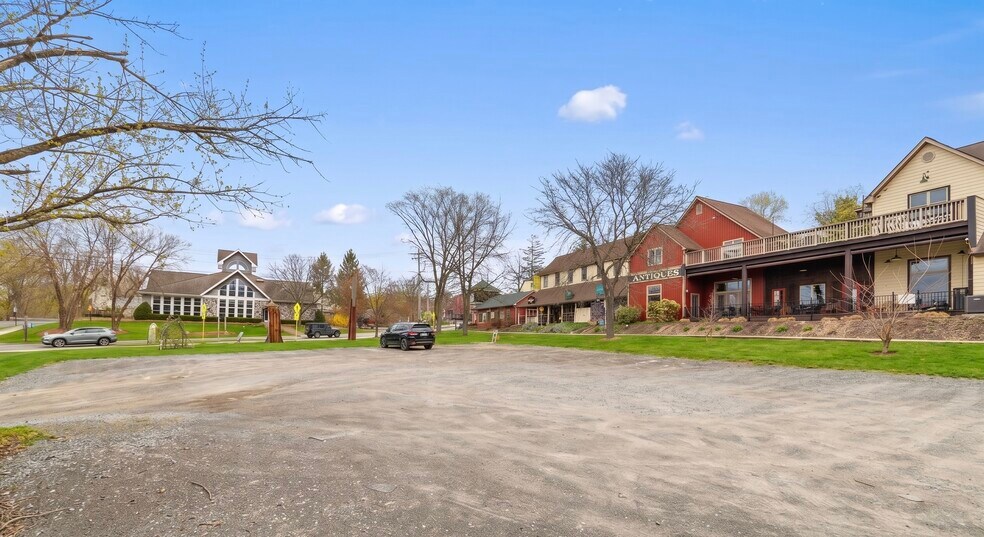 1 Water St, New Paltz, NY à vendre - Photo de l’immeuble – Image 2 sur 27
