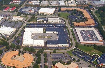 825 Greenbrier Cir, Chesapeake, VA - Vue aérienne  vue de carte