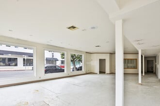 450-456 S Robertson Blvd, Los Angeles, CA à louer Photo intérieure– Image 2 sur 5