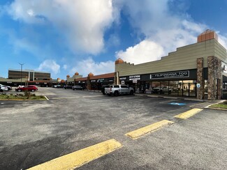 Plus de détails pour 4051 Fm 1960 Rd W, Houston, TX - Local commercial à louer