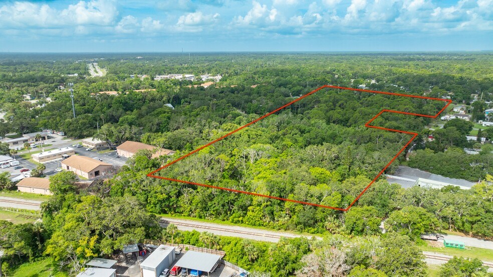 827 Railroad, Port Orange, FL à vendre - Photo de l’immeuble – Image 1 sur 31