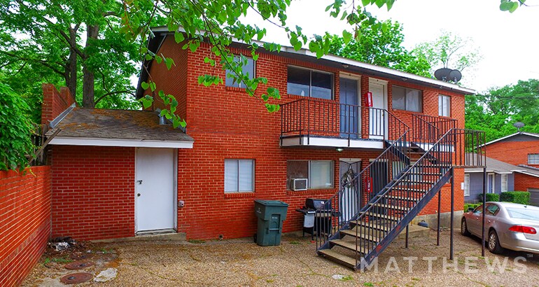 217 S Church St, Nacogdoches, TX à vendre - Photo de l’immeuble – Image 2 sur 3