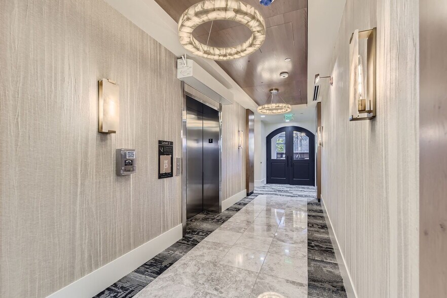 221 Wilcox St, Castle Rock, CO à louer - Photo intérieure – Image 2 sur 6