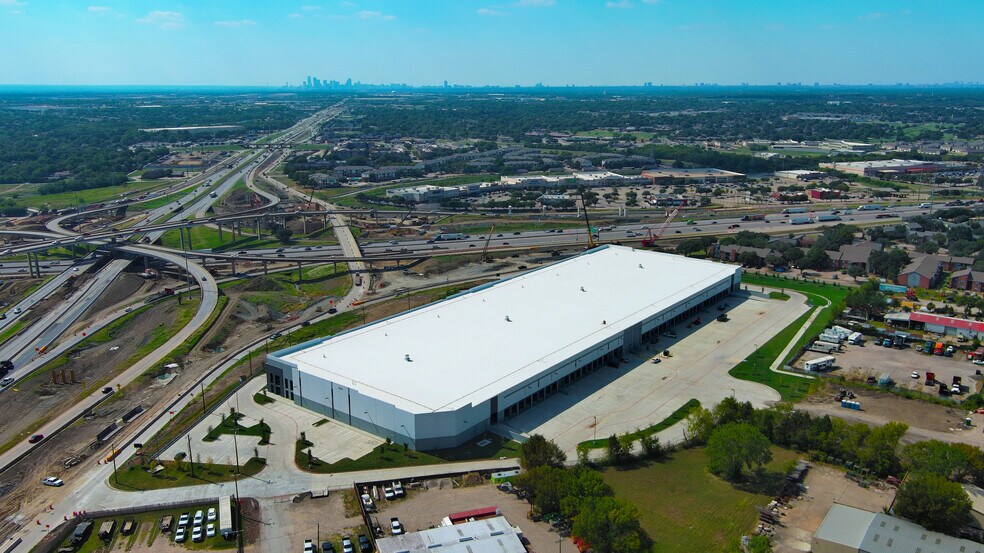 19205 Lyndon B Johnson Fwy, Mesquite, TX à louer - Photo de l’immeuble – Image 3 sur 4