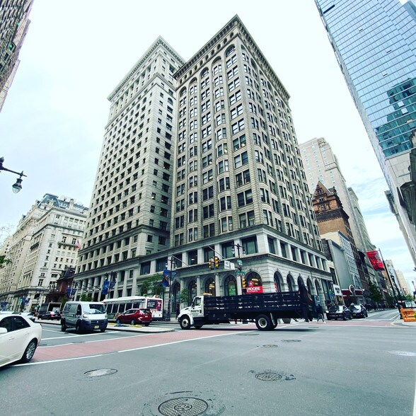 100 S Broad St, Philadelphia, PA à louer - Photo de l’immeuble – Image 1 sur 20