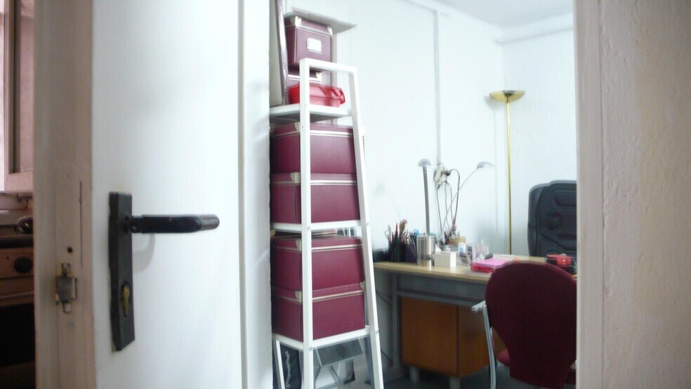 View Photo