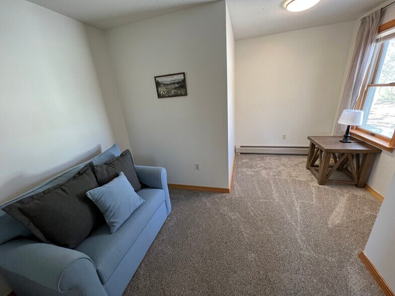 20 Canal St, Machias, ME à vendre - Photo de l’immeuble – Image 3 sur 76