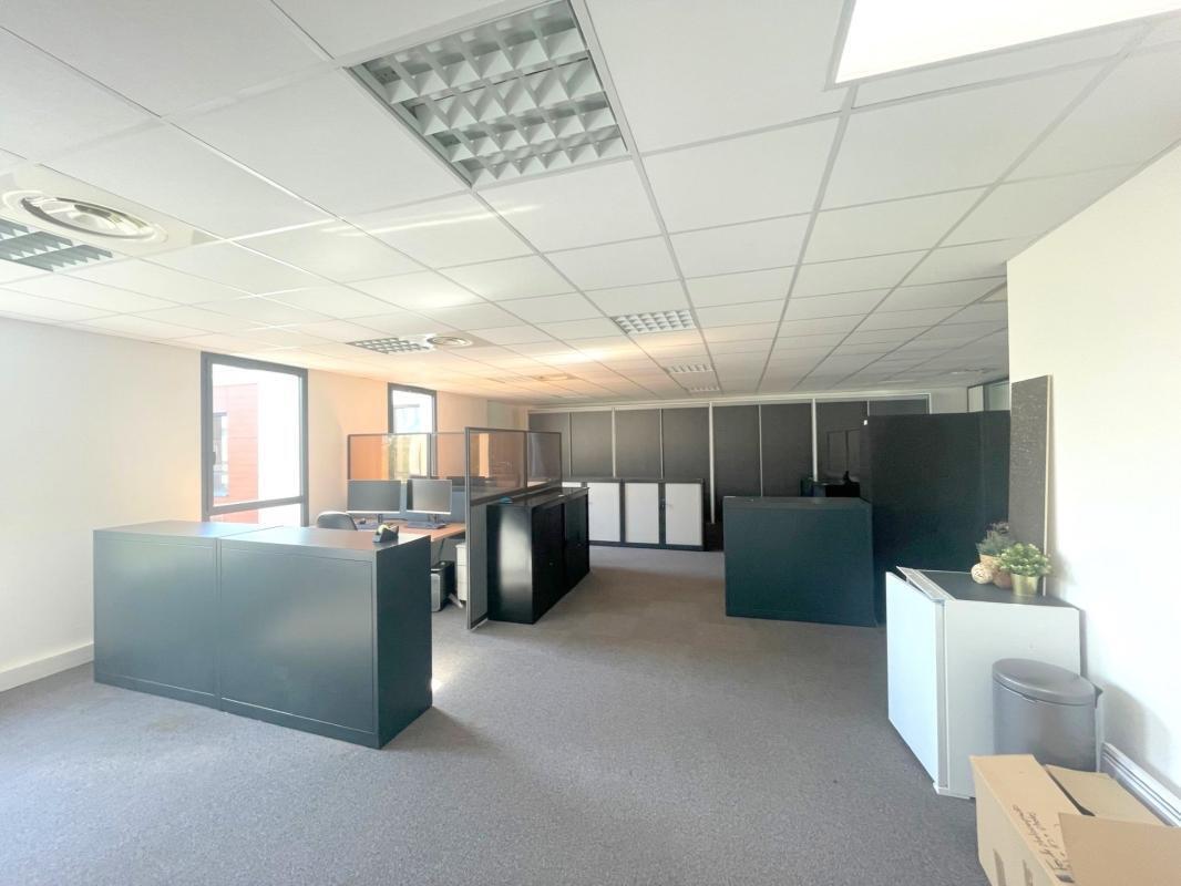 Bureau dans Croissy-sur-Seine à louer Photo intérieure– Image 1 sur 10