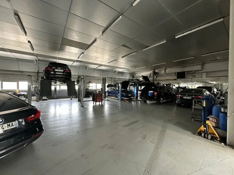 Local commercial dans Ivry-sur-Seine à louer - Photo intérieure – Image 2 sur 7